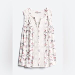 DANIEL RAINN Dalenna Crochet Trim Knit Top